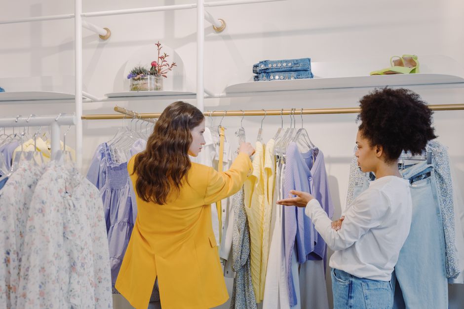 Como a Mudança na Decisão de Compra do Cliente Afeta seu Negócio em Tempos de Incerteza