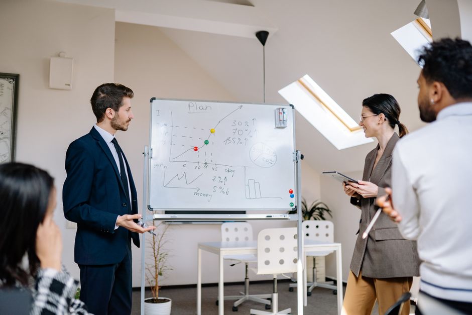 Agência de SEO para Negócios Locais: Como Escalar Suas Vendas e Entregas sem Contratar Equipe
