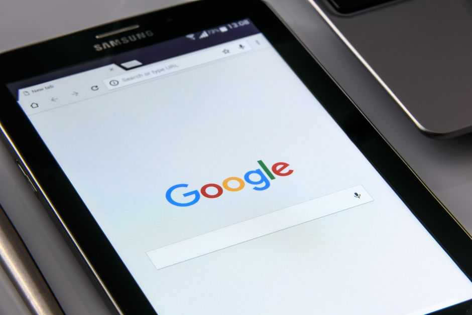 Como escolher uma agência Google Meu Negócio em 2026: Guia de Contratação e Performance